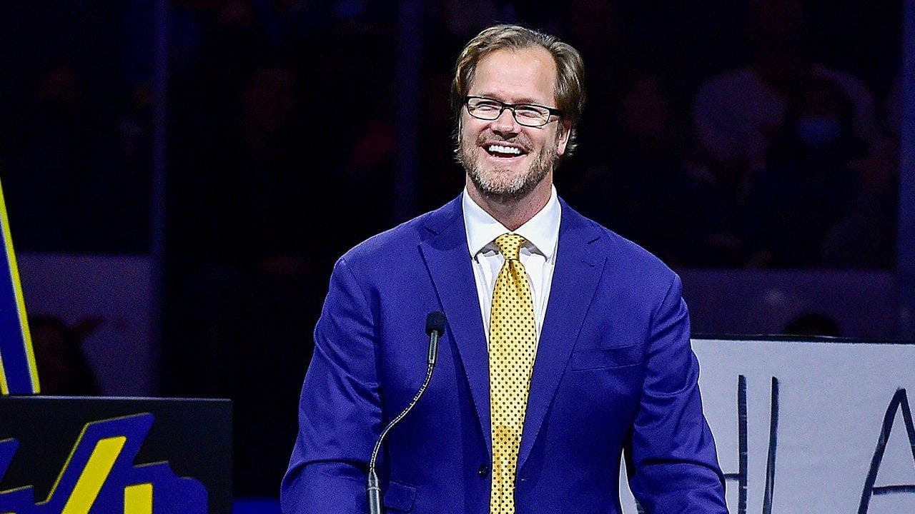 Hockey Hall of Famer Chris Pronger shoots down rumors he interviewed to be the Maple Leafs GM
