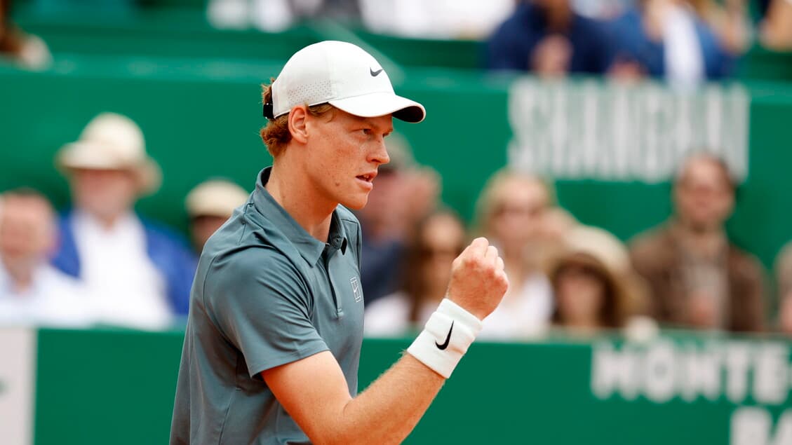 Atp: Jannik Sinner esulta nella semifinale contro Alexander Zverev
