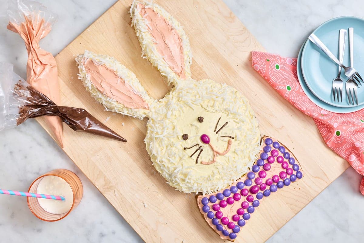 How to make an adorable Easter bunny cake: It's easier than it looks!