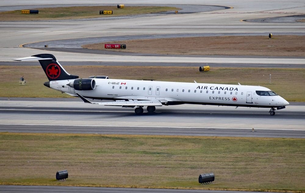 PR Roundup: Air Canada Crisis, the Second Screen of March Madness, and CCOs are not Happy