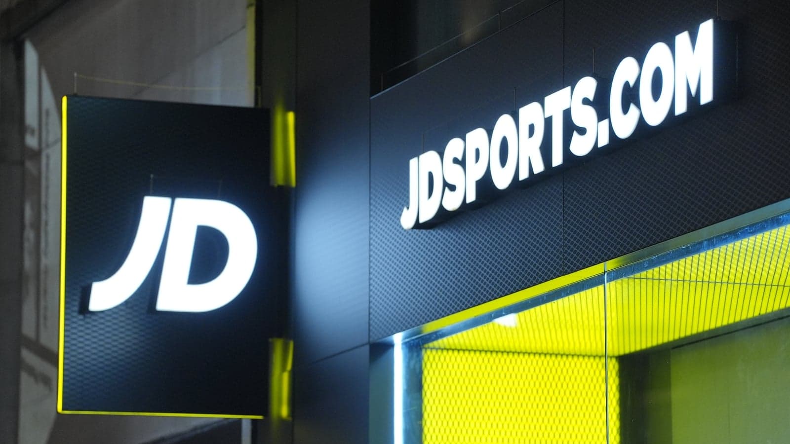 JD Sports warns annual profit to fall as Iran war weighs