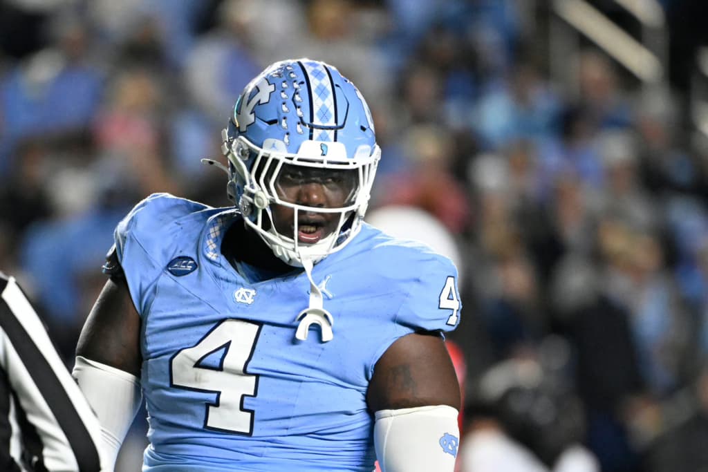 Patriots sign former five-star recruit