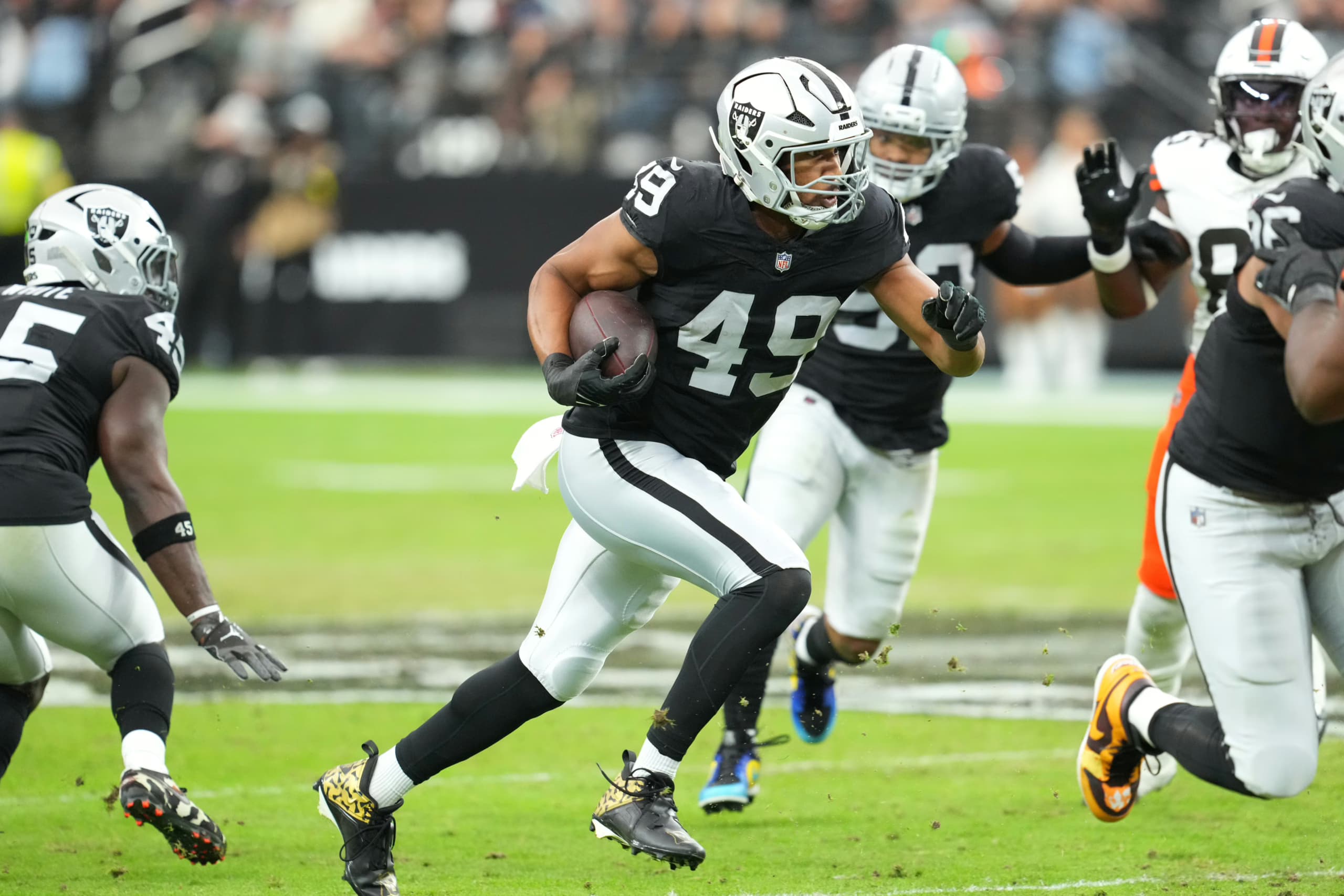 Details on Raiders’ surprising release of veteran defender emerge
