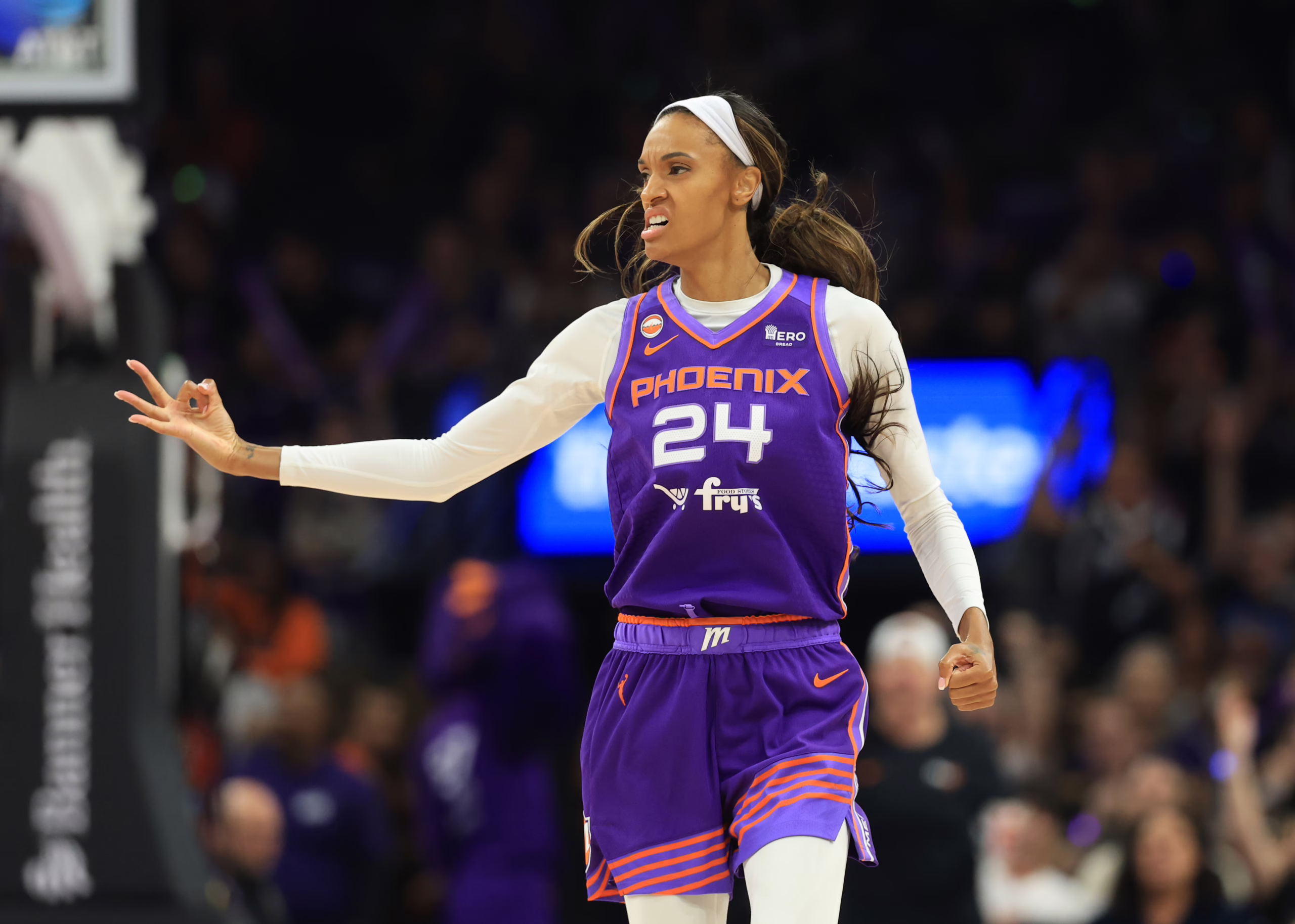 How to live stream Sky vs Mercury: WNBA, TV channel