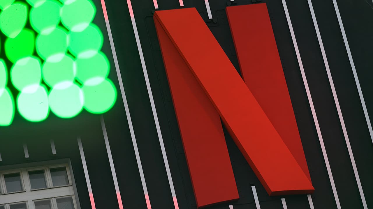 Is Netflix Finally Embracing the Theatrical Business? (And Should It?)